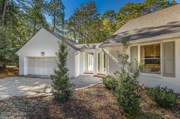 $1,250,000 | 180 Frye Road, Pinehurst, NC 28374