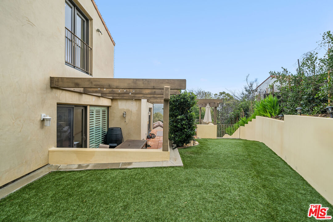 2007 Corral Canyon Road Malibu, CA 90265 - Photo 26 of 31 Gallery Image 26