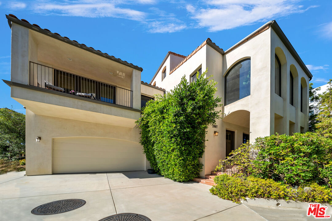 2007 Corral Canyon Road Malibu, CA 90265 - Photo 5 of 31 Gallery Image 5
