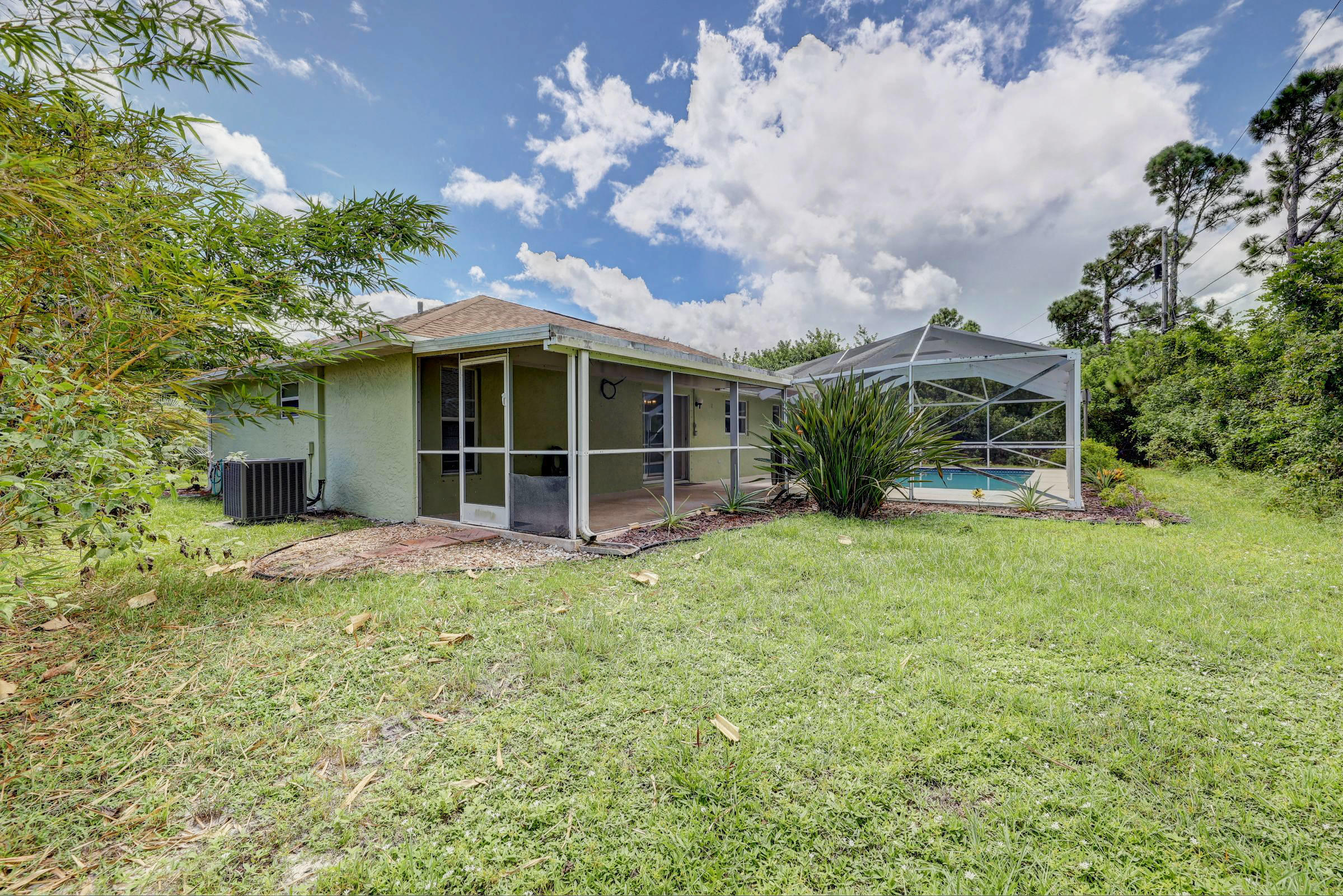 261 Southwest Glen Road Port St. Lucie, FL 34953 - Photo 16 of 43 3J0A5572_3_4_5_6