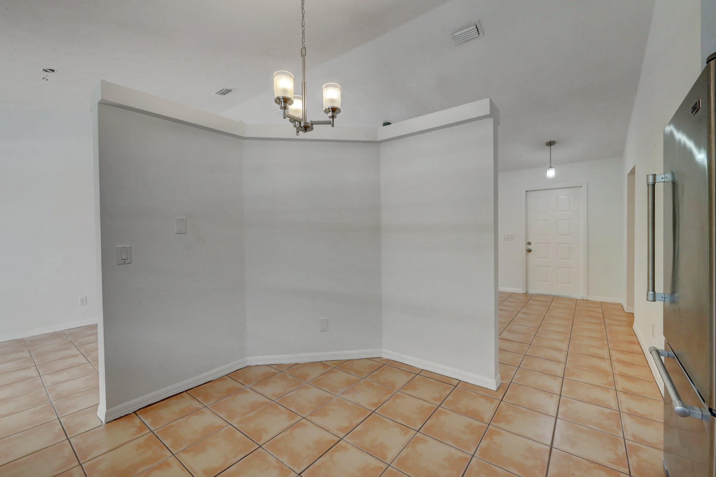 261 Southwest Glen Road Port St. Lucie, FL 34953 - Photo 35 of 43 3J0A5467_68_69_70_71
