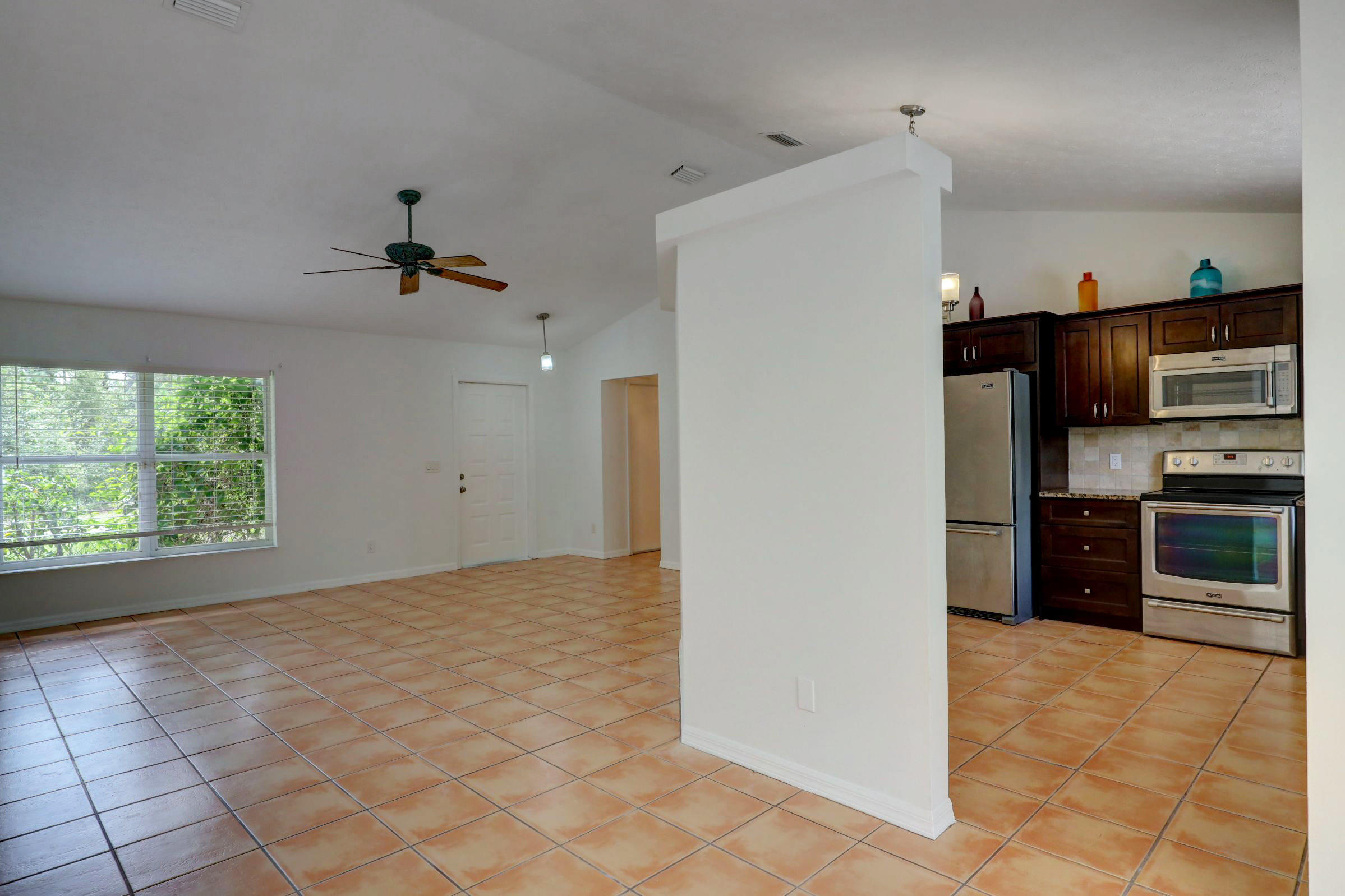 261 Southwest Glen Road Port St. Lucie, FL 34953 - Photo 38 of 43 3J0A5452_3_4_5_6