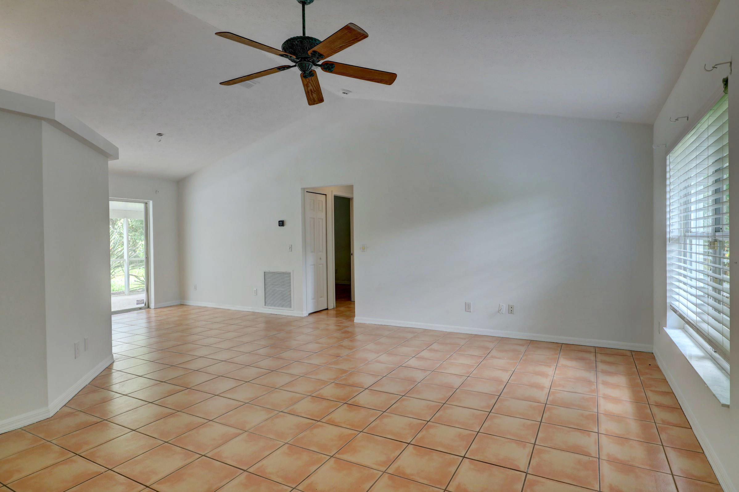 261 Southwest Glen Road Port St. Lucie, FL 34953 - Photo 40 of 43 3J0A5442_3_4_5_6