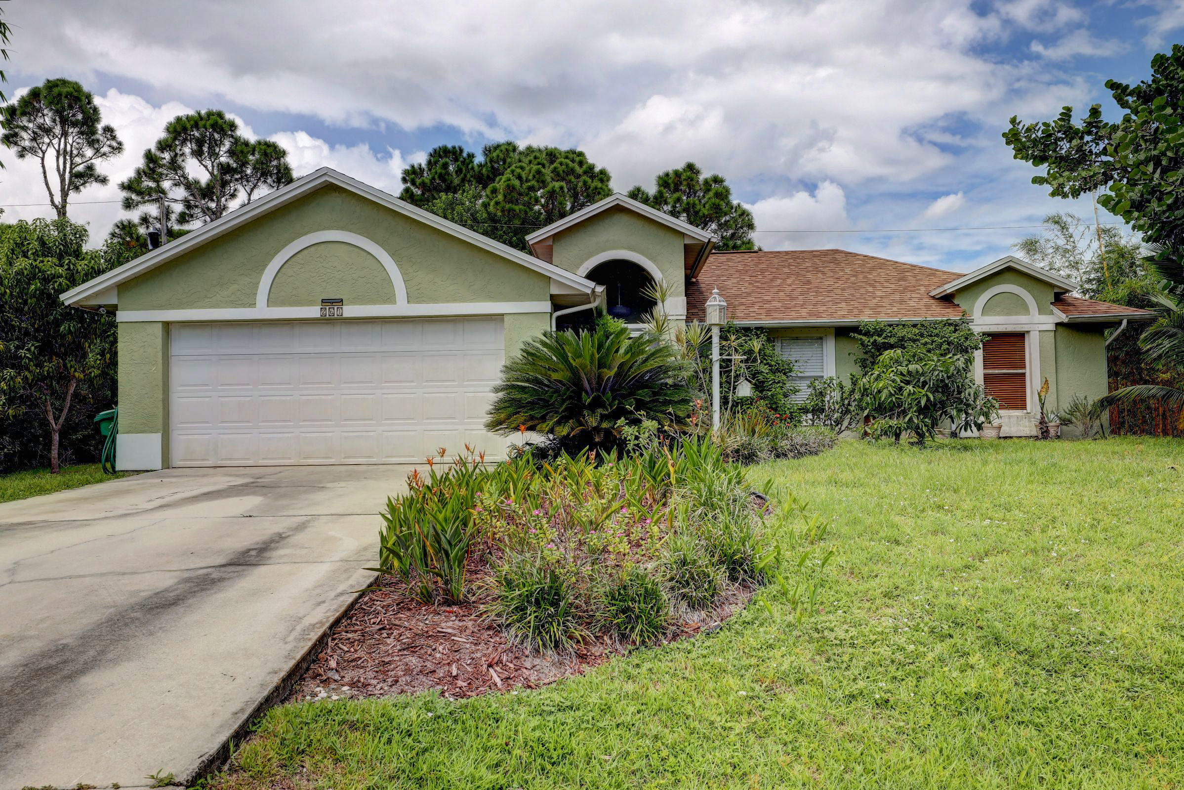 261 Southwest Glen Road Port St. Lucie, FL 34953 - Photo 43 of 43 3J0A5422_3_4_5_6