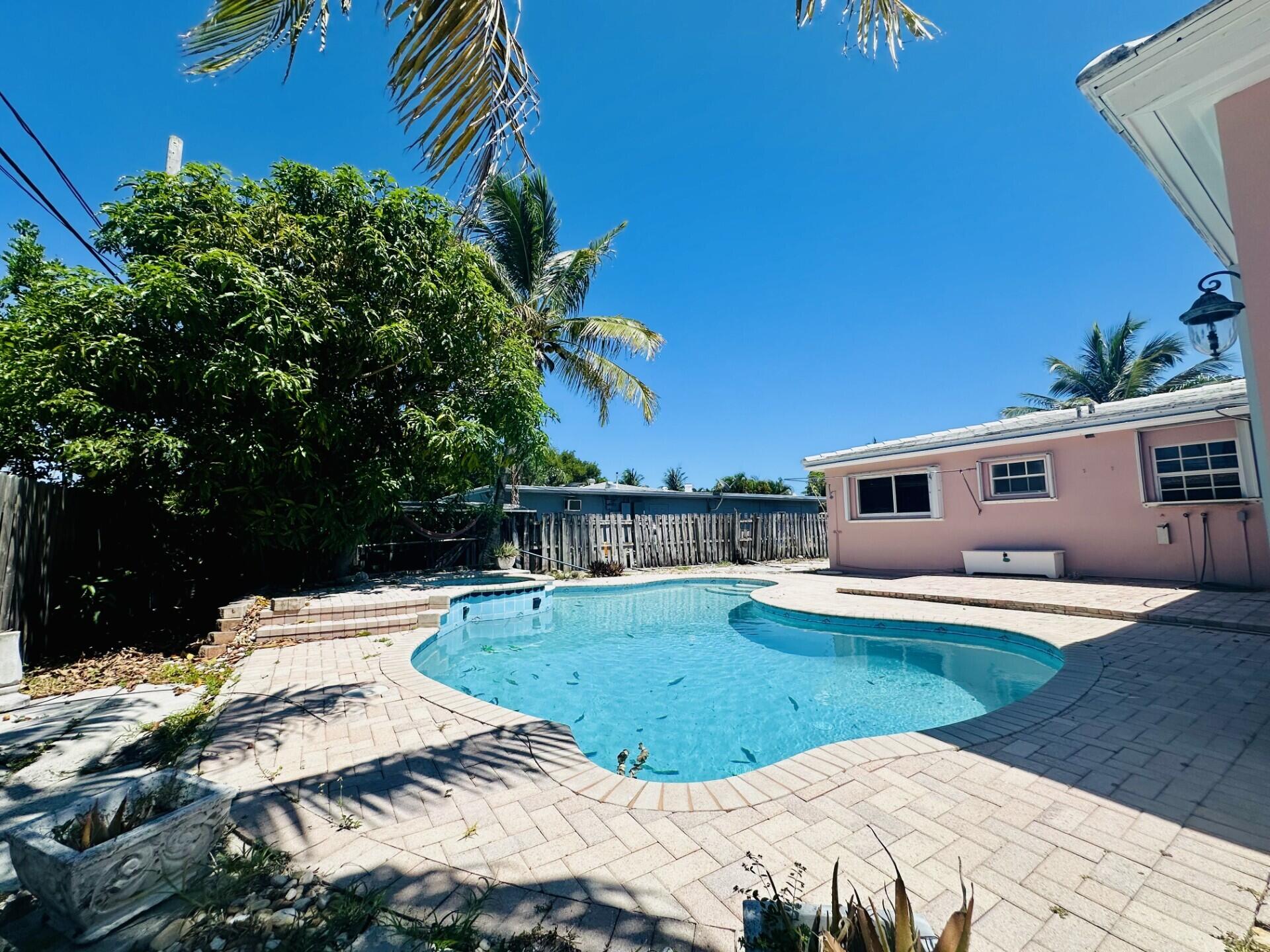 467 Northeast 31st Street Boca Raton, FL 33431 - Photo 5 of 19 467 pool3