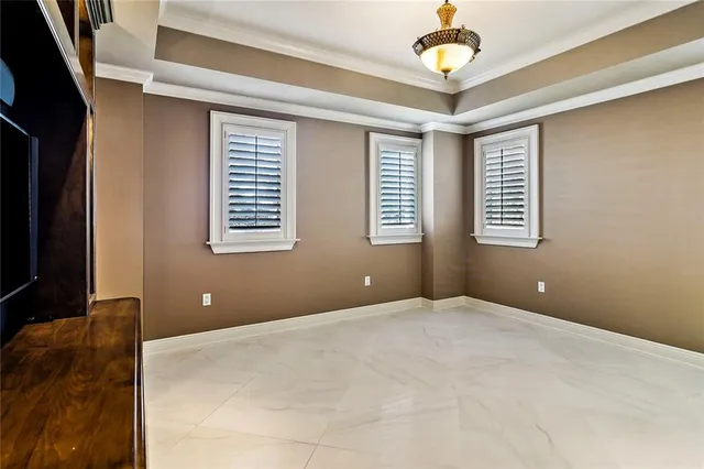 $645,000 | 303 Mariners Island Boulevard, Unit 303, Mandeville, LA 70448