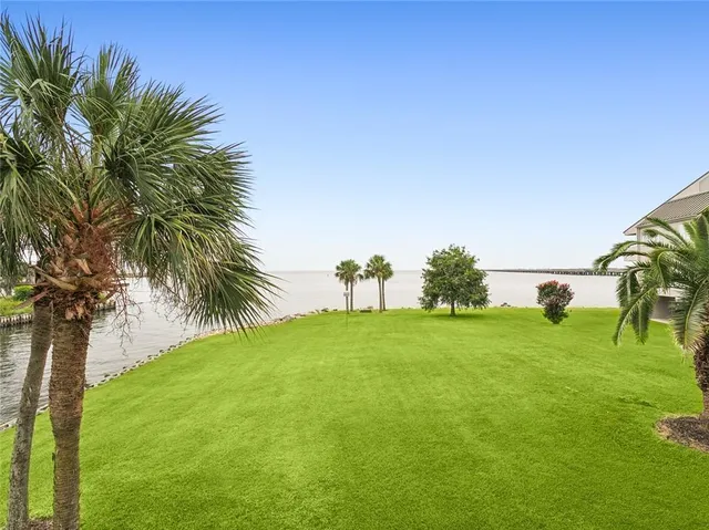 $645,000 | 303 Mariners Island Boulevard, Unit 303, Mandeville, LA 70448