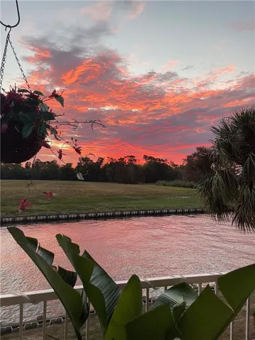 $645,000 | 303 Mariners Island Boulevard, Unit 303, Mandeville, LA 70448