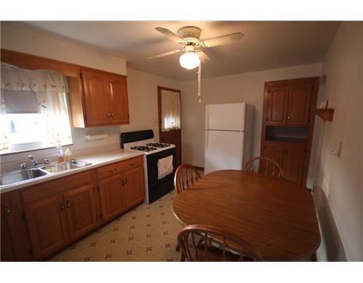1132 Knox Street McKees Rocks, PA 15136 - Photo 4 of 18 Kitchen.
