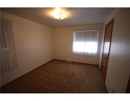 1132 Knox Street McKees Rocks, PA 15136 - Photo 5 of 18 Master Bedroom.