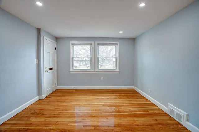 $2,450 | 23 Langley Circle, Unit 1, Quincy, MA 02170