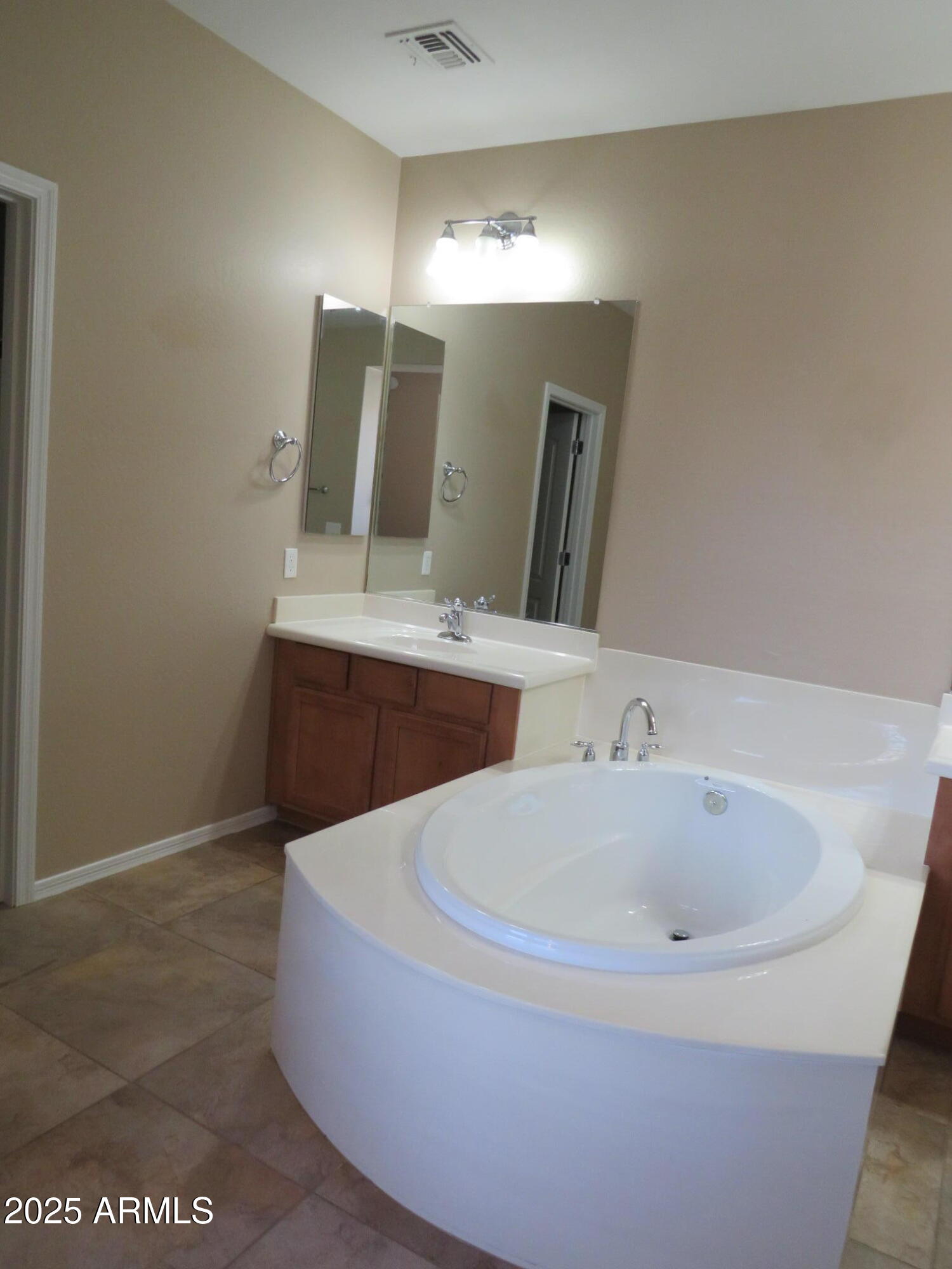 28822 North 20th Lane Phoenix, AZ 85085 - Photo 25 of 35 IMG_4539