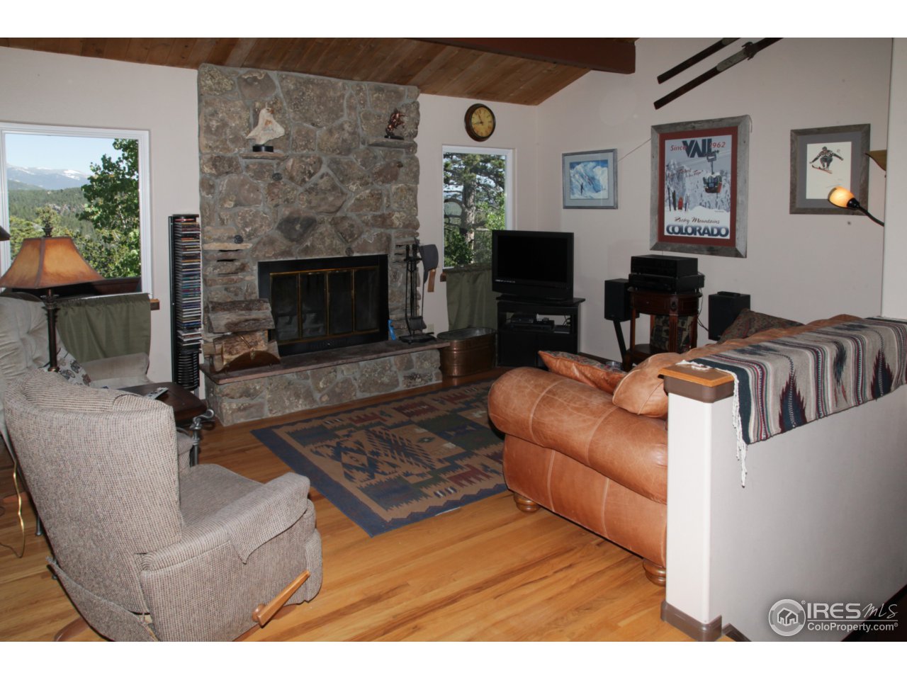 433 Bramer Road Ward, CO 80481 - Photo 6 of 26 Living room