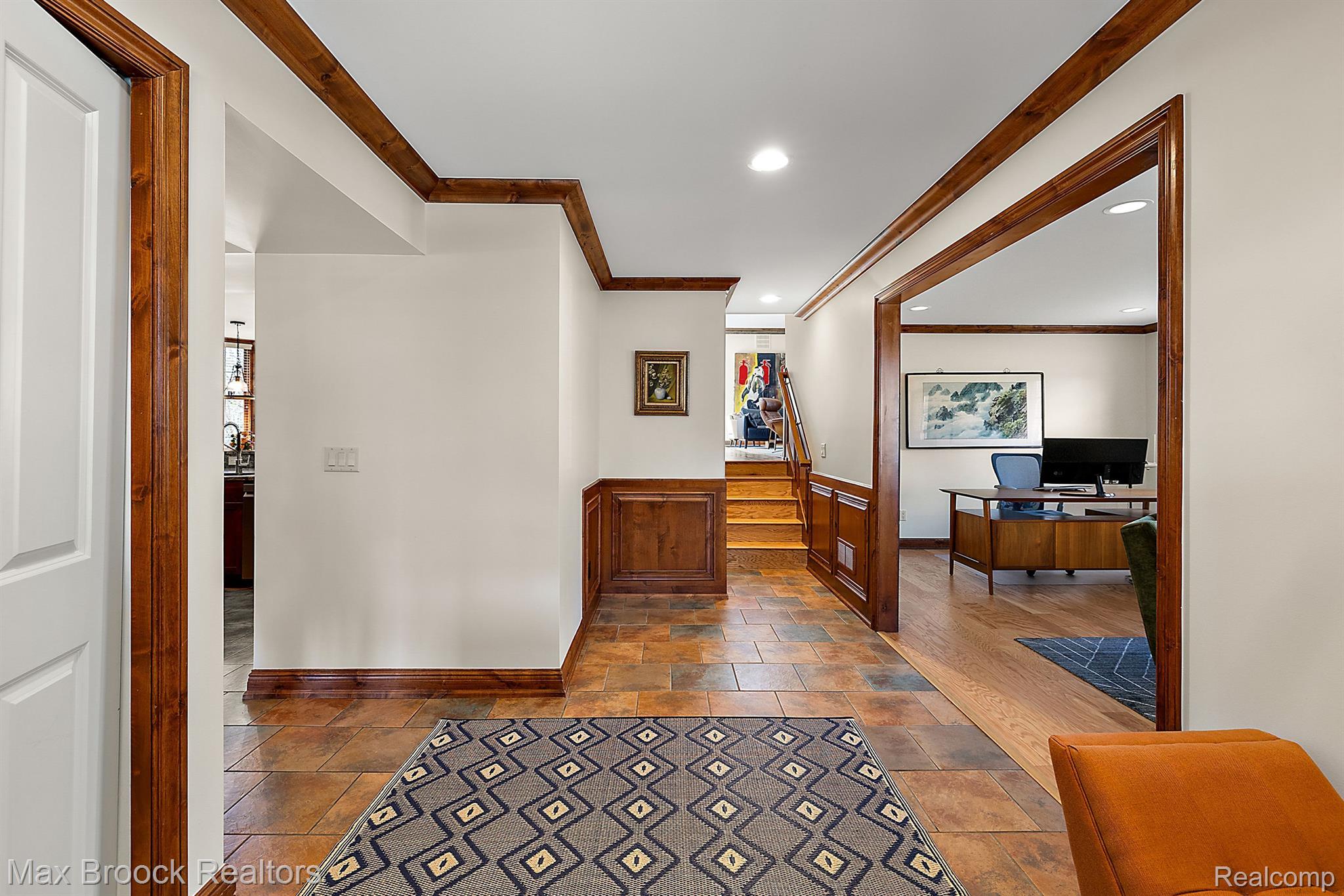 100 Devon Road Bloomfield Hills, MI 48302 - Photo 3 of 34 Gallery Image 3