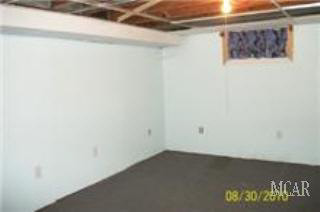 1366 East Hurd Road Monroe, MI 48162 - Photo 7 of 12 951686-6.JPG