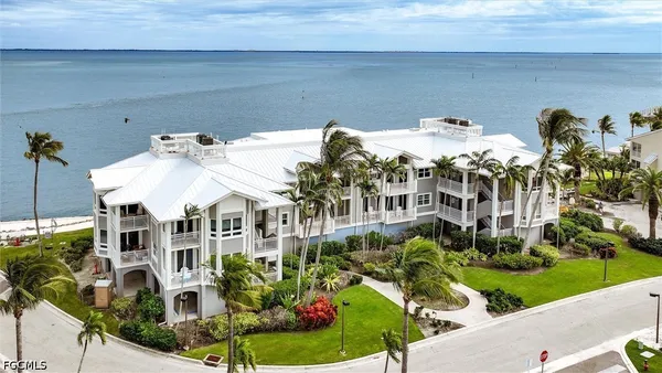 $2,850,000 | 1252 Plantation Road, Captiva, FL 33924
