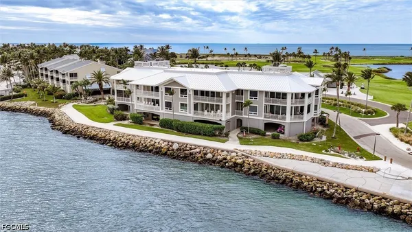 $2,850,000 | 1252 Plantation Road, Captiva, FL 33924