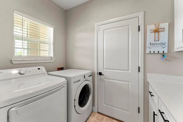 $359,000 | 102 Wesson Street, Gun Barrel City, TX 75156