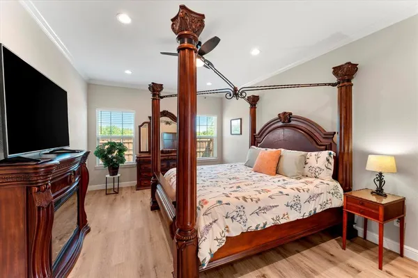 $350,000 | 102 Wesson Street, Gun Barrel City, TX 75156