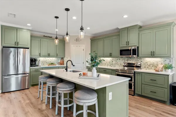 $350,000 | 102 Wesson Street, Gun Barrel City, TX 75156