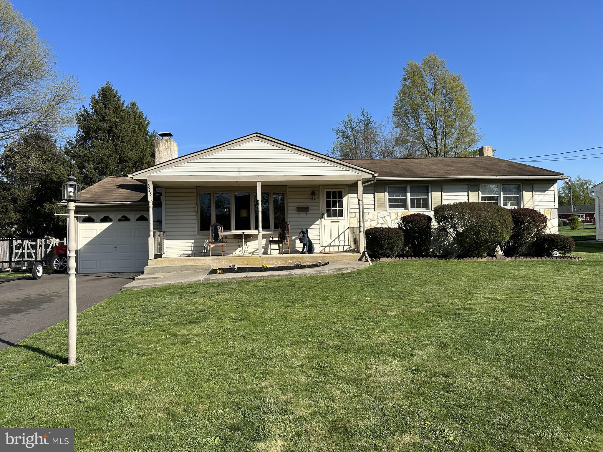 833 Roger Road, Warminster, PA 18974 Compass