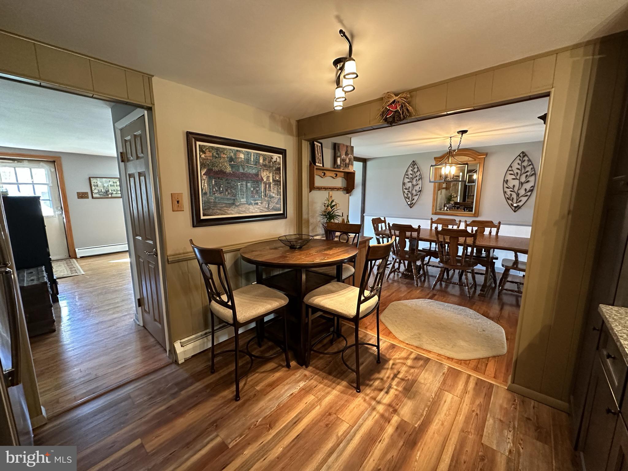 833 Roger Road Warminster, PA 18974 - Photo 13 of 36 Kitchen