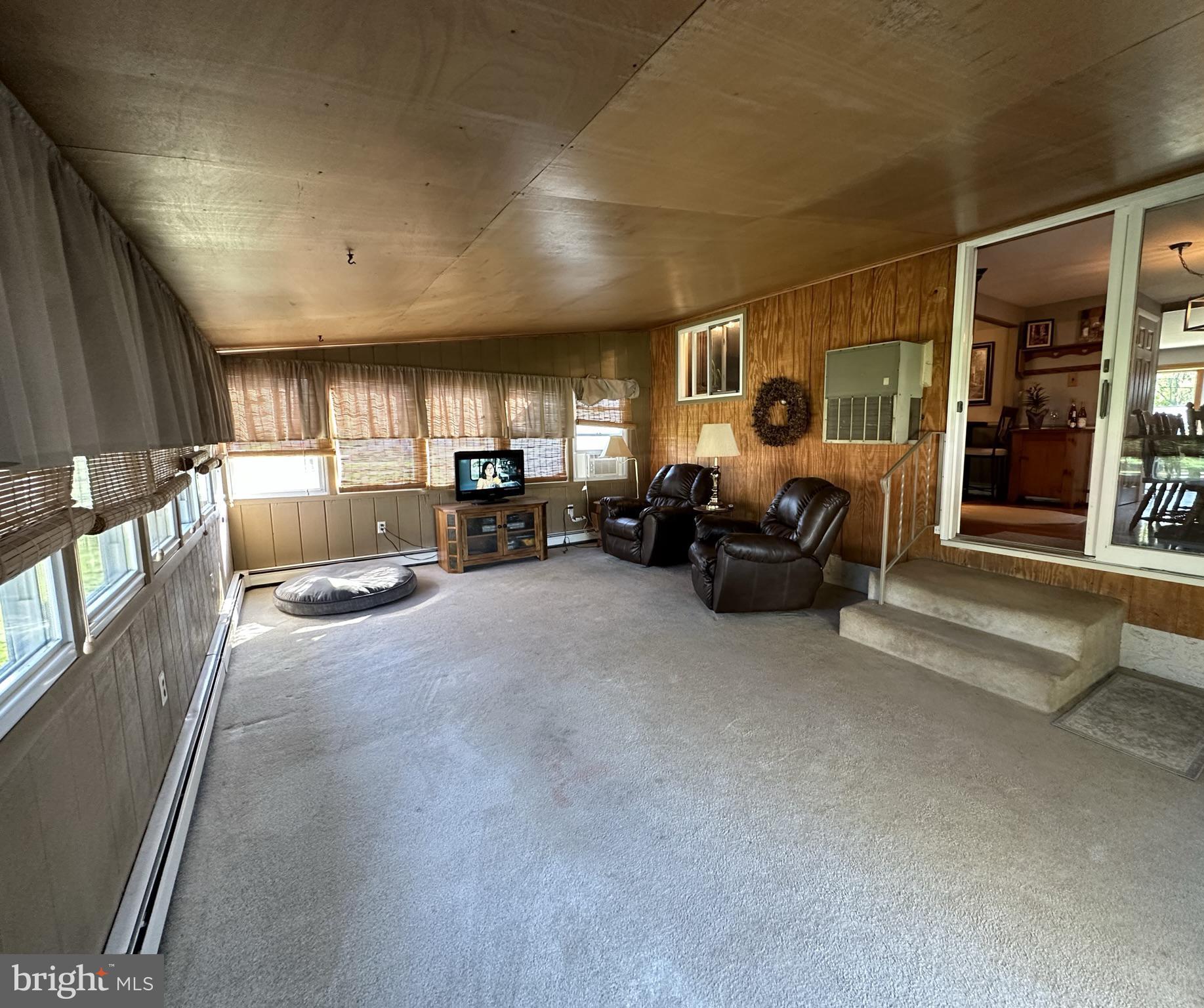 833 Roger Road Warminster, PA 18974 - Photo 14 of 36 Sunroom