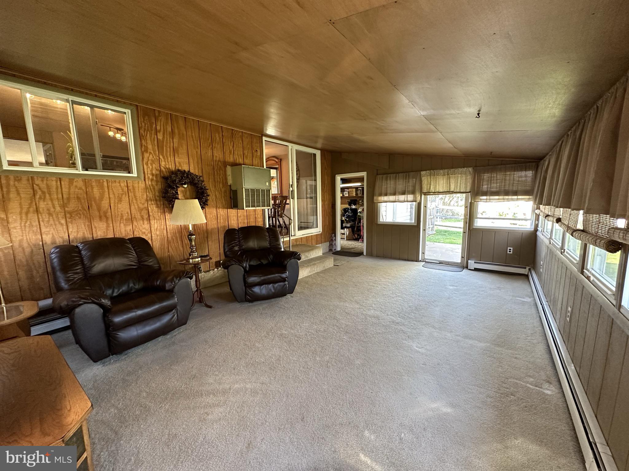 833 Roger Road Warminster, PA 18974 - Photo 15 of 36 Sunroom