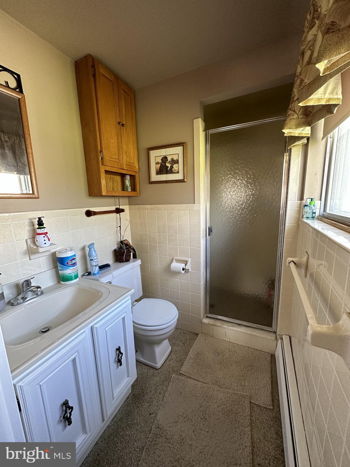 833 Roger Road Warminster, PA 18974 - Photo 20 of 36 Primary bathroom