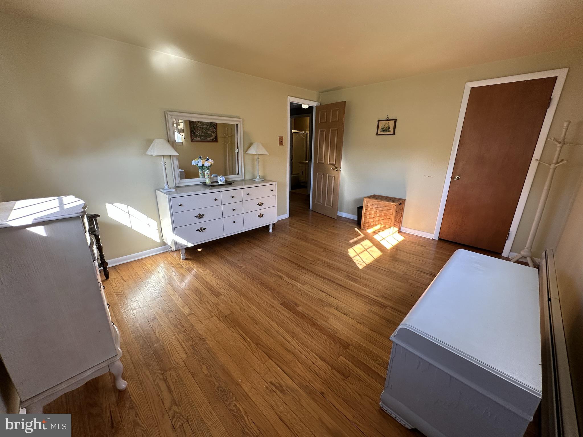833 Roger Road Warminster, PA 18974 - Photo 24 of 36 3rd bedroom