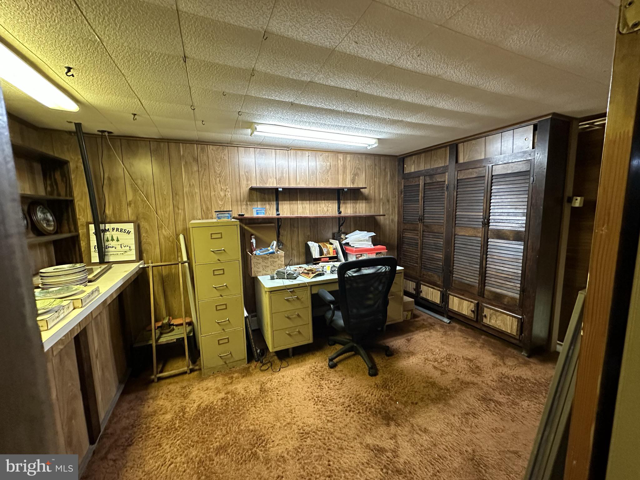 833 Roger Road Warminster, PA 18974 - Photo 32 of 36 Office space or workshop area in basement