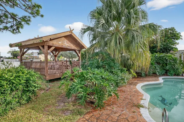 $425,000 | 3133 Fairview Drive, Melbourne, FL 32934