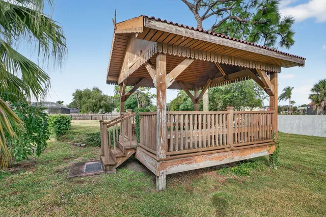 $425,000 | 3133 Fairview Drive, Melbourne, FL 32934