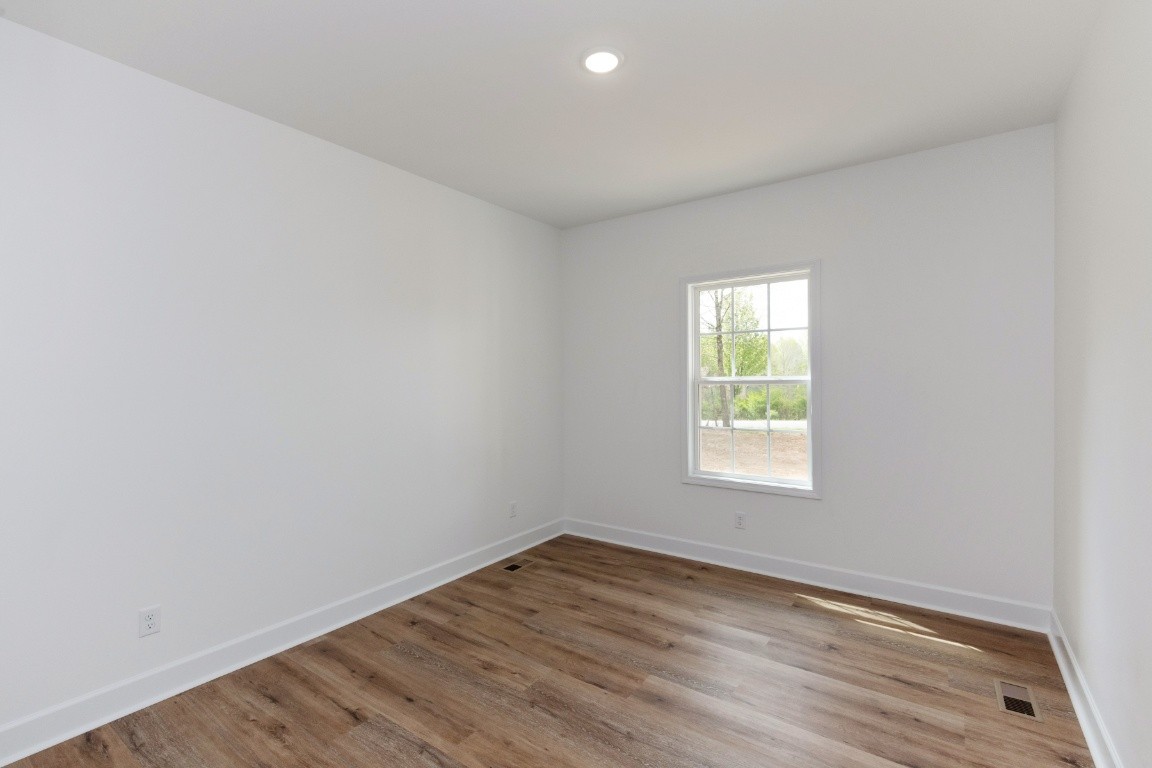 1043 Hayshed Road Dickson, TN 37055 - Photo 14 of 33 Gallery Image 14