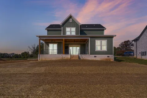 $839,990 | 5509 East Overall Creek Road, Rockvale, TN 37153