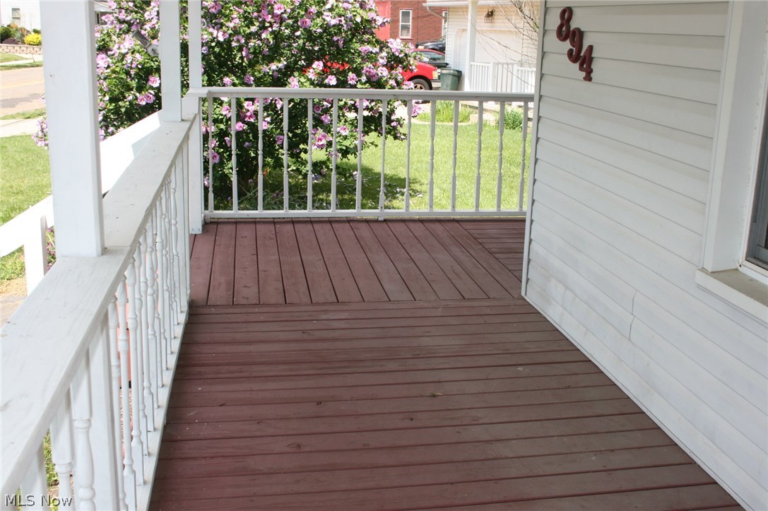 894 Walnut Road Southeast Massillon, OH 44646 - Photo 5 of 32 Gallery Image 5