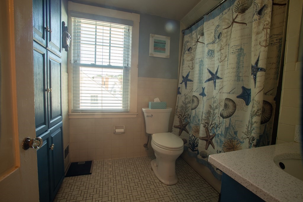 48 Puritan Road, Unit 1 Swampscott, MA 01907 - Photo 15 of 16 Gallery Image 15