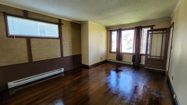 $800 | 118 12th Street South, Virginia, MN 55792