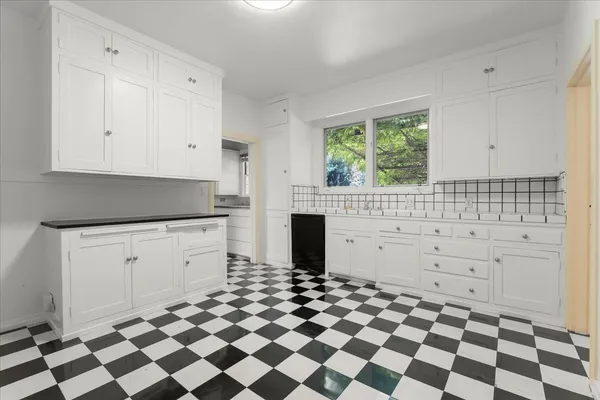 $8,998,888 | 19941 Sunset Drive, Saratoga, CA 95070