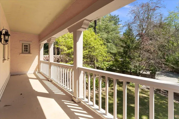 $8,998,888 | 19941 Sunset Drive, Saratoga, CA 95070