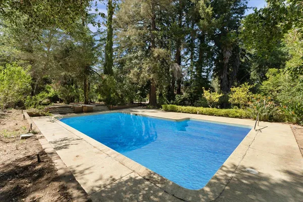 $8,998,888 | 19941 Sunset Drive, Saratoga, CA 95070
