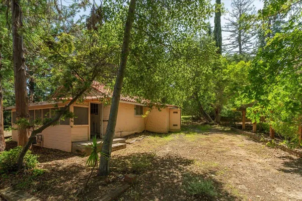 $8,998,888 | 19941 Sunset Drive, Saratoga, CA 95070