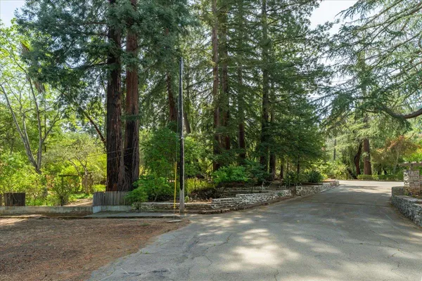 $8,998,888 | 19941 Sunset Drive, Saratoga, CA 95070