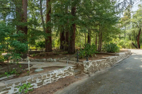 $8,998,888 | 19941 Sunset Drive, Saratoga, CA 95070