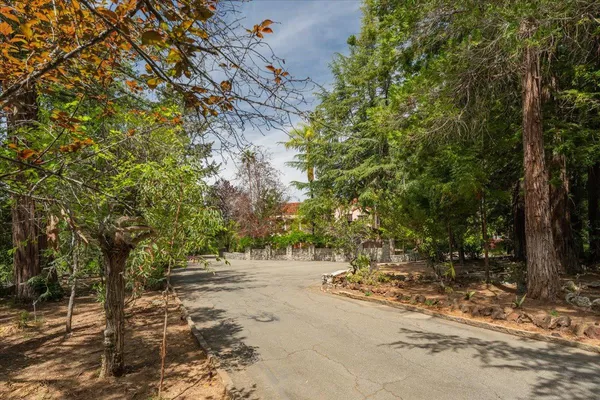 $8,998,888 | 19941 Sunset Drive, Saratoga, CA 95070