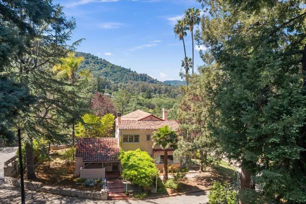 $8,998,888 | 19941 Sunset Drive, Saratoga, CA 95070