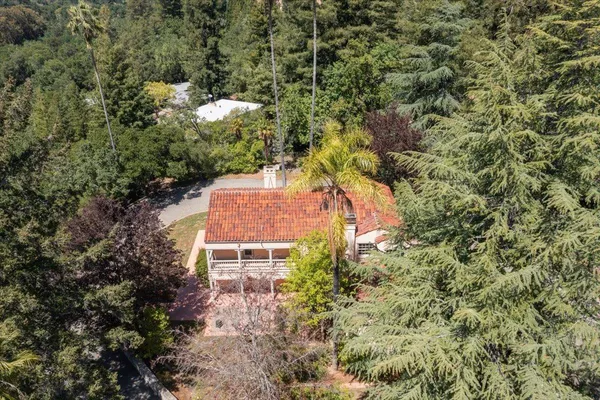 $8,998,888 | 19941 Sunset Drive, Saratoga, CA 95070