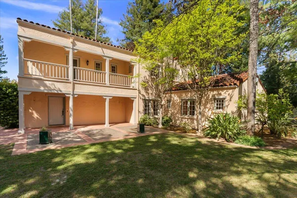 $8,998,888 | 19941 Sunset Drive, Saratoga, CA 95070