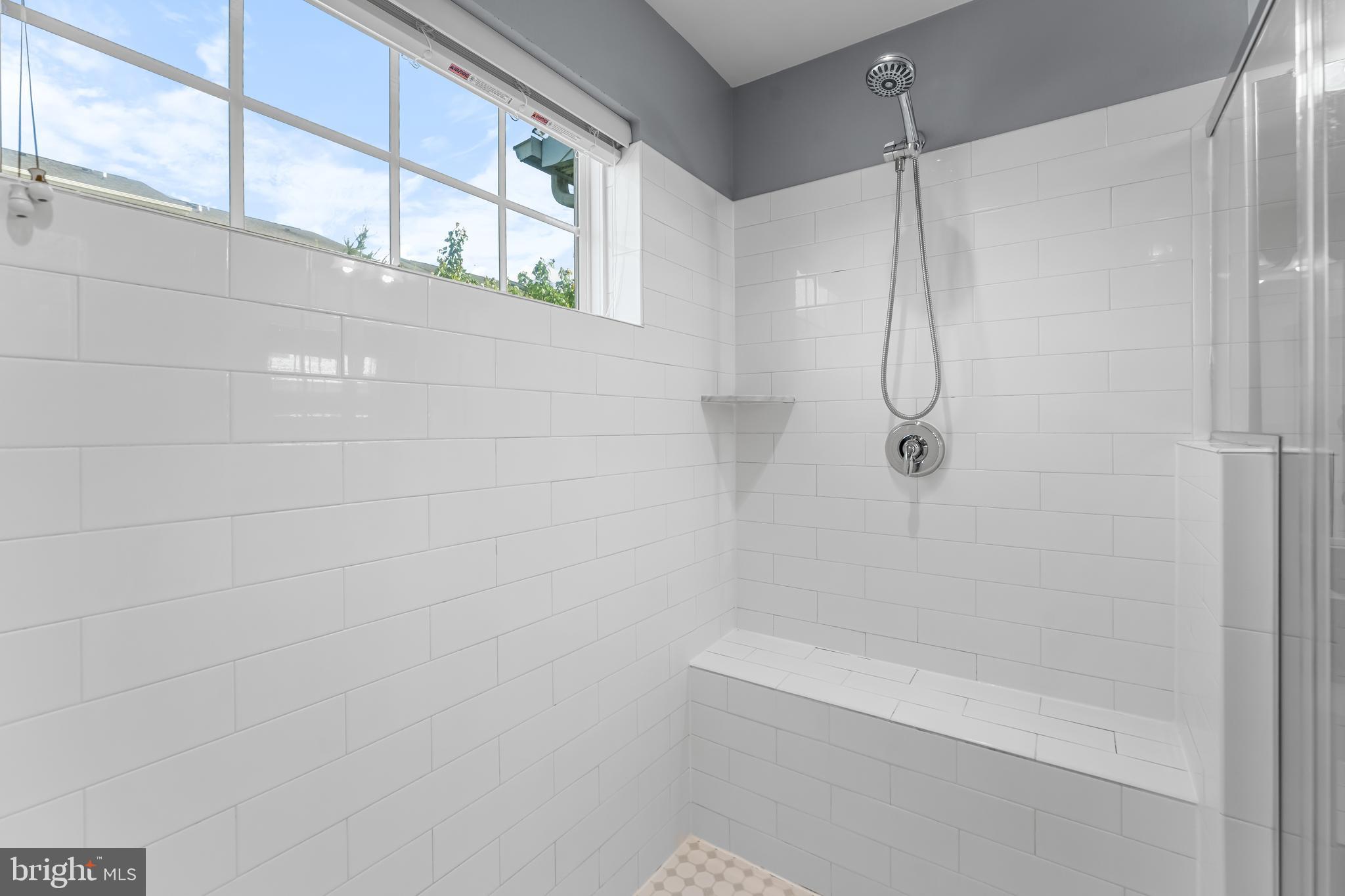 7820 Loblolly Way Hanover, MD 21076 - Photo 28 of 75 Owner's Full Bath-Shower w/Seating