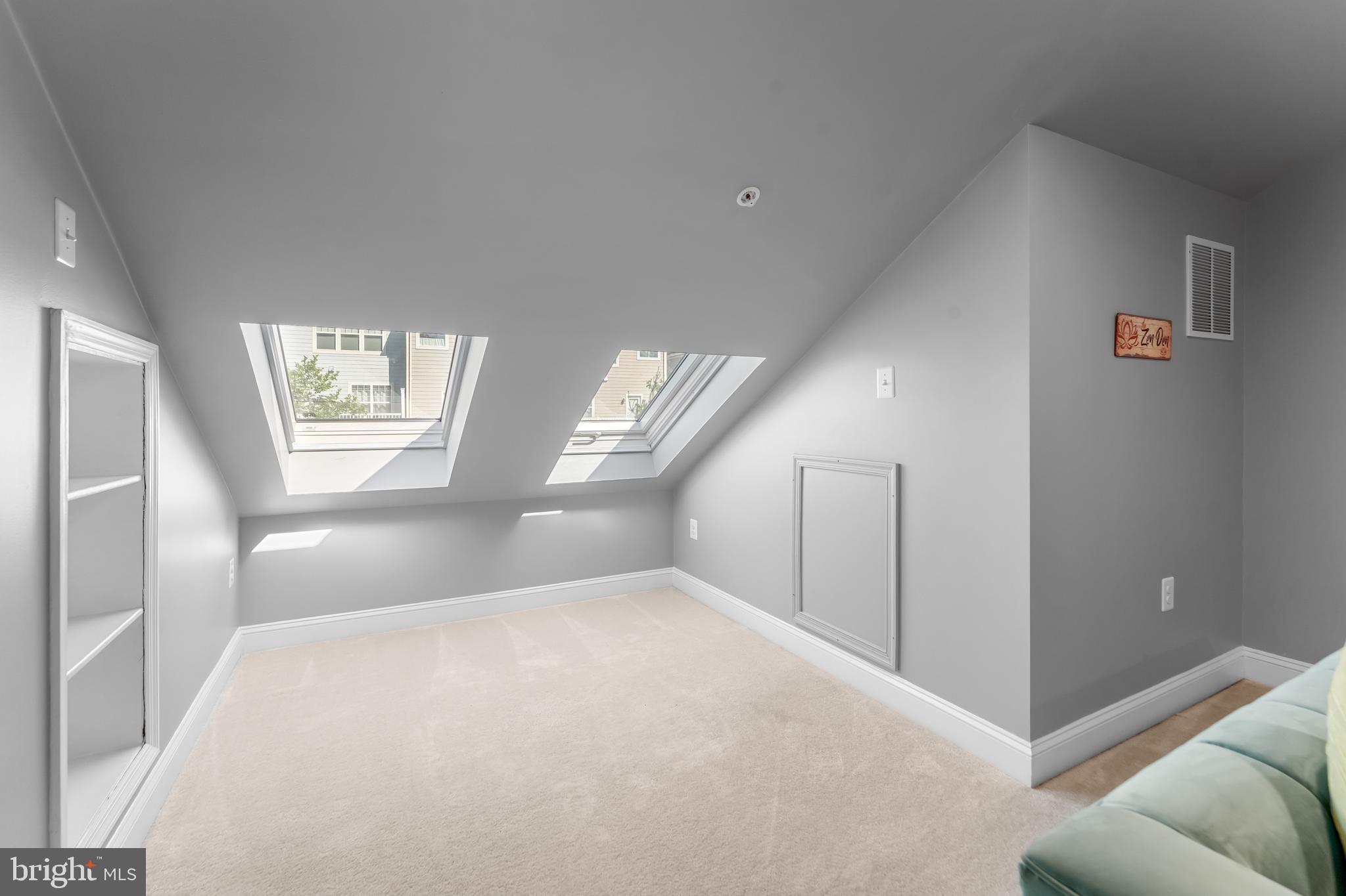 7820 Loblolly Way Hanover, MD 21076 - Photo 41 of 75 Upper Lvl 4th Bedroom w/Full Bathroom